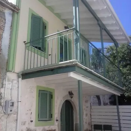 Nyaraló Traditional House *
